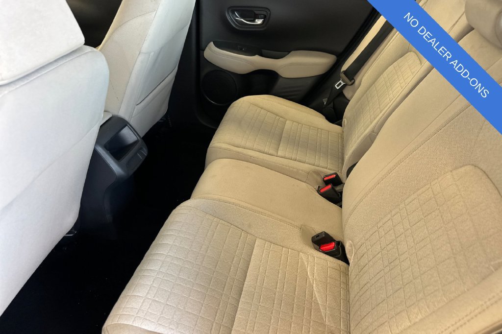 Used 2025 Honda HR-V LX image 13
