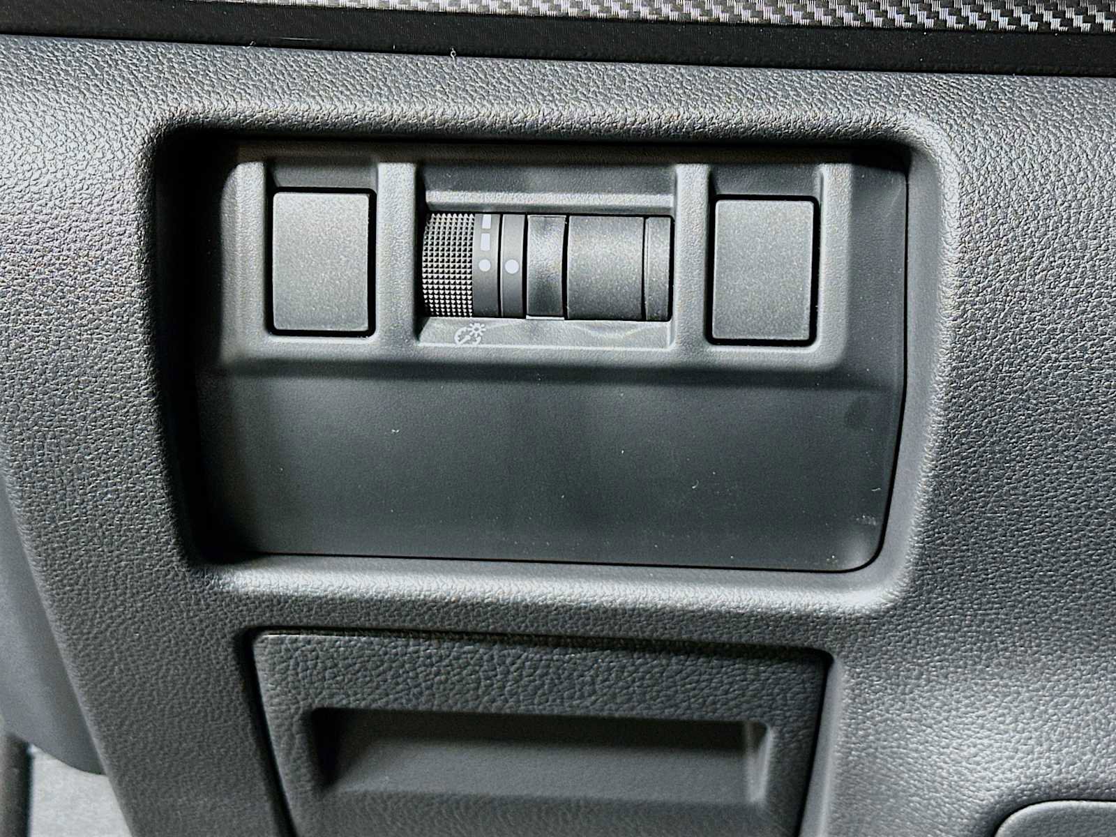 New 2025 Subaru Crosstrek 2.0i Premium image 10