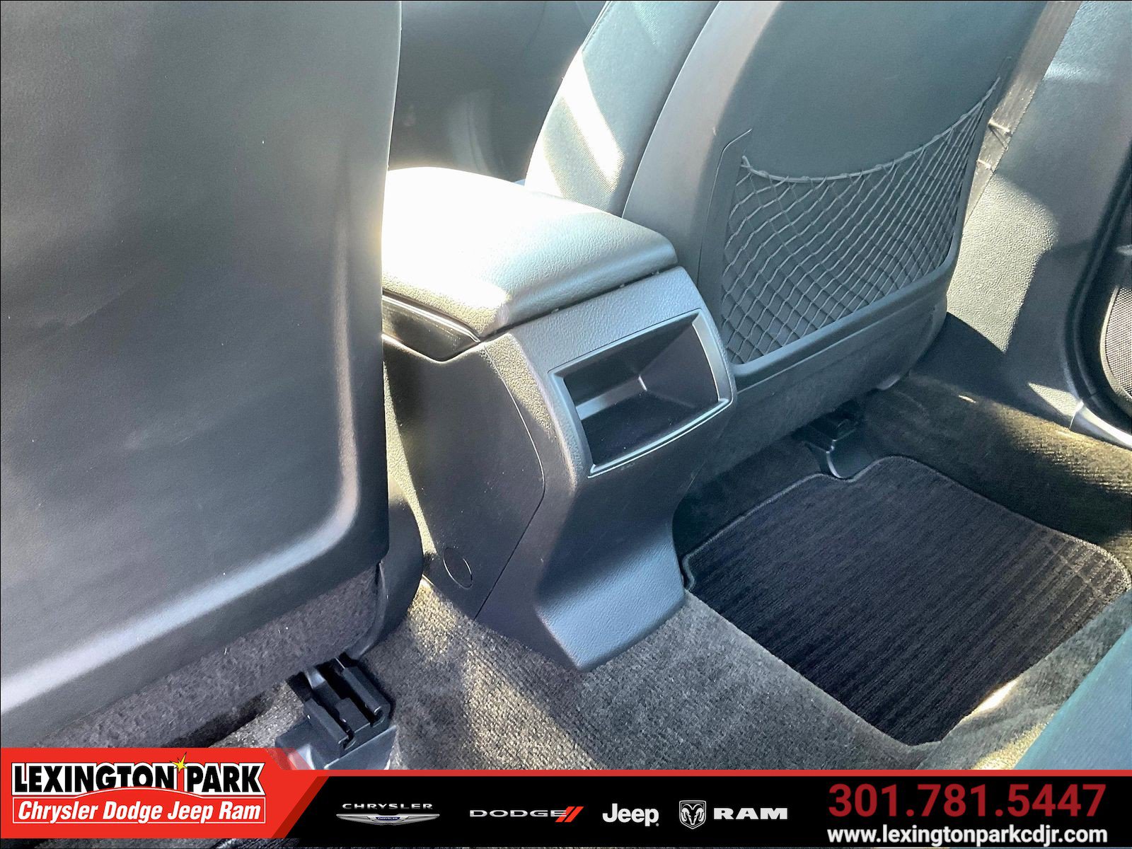 Used 2013 Subaru Legacy 2.5i Premium w/ All-Weather Pkg + Moonroof AWD/4WD image 10