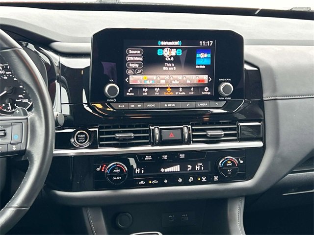 Used 2024 Nissan Pathfinder SV w/ Lighting Package (N92) image 17