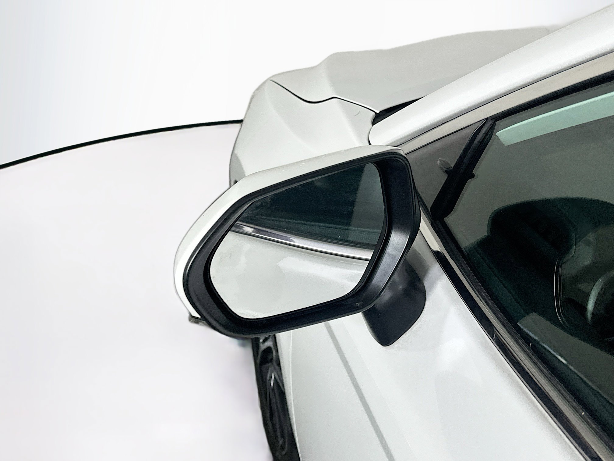 Used 2024 Toyota Camry SE FWD image 16