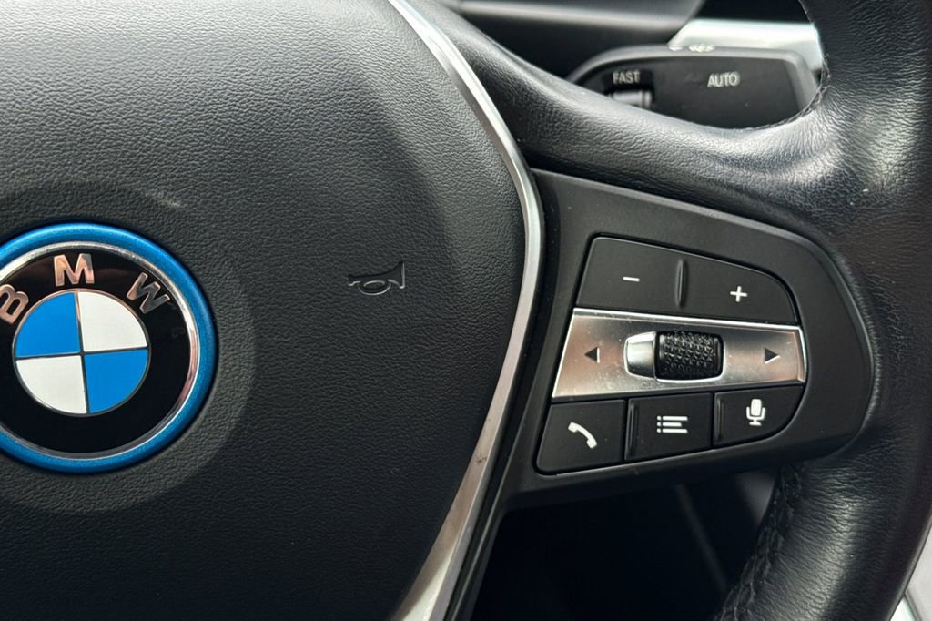 Used 2023 BMW i4 eDrive35 w/ Premium Package RWD image 28