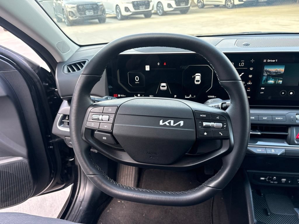 Used 2025 Kia K4 EX FWD image 20