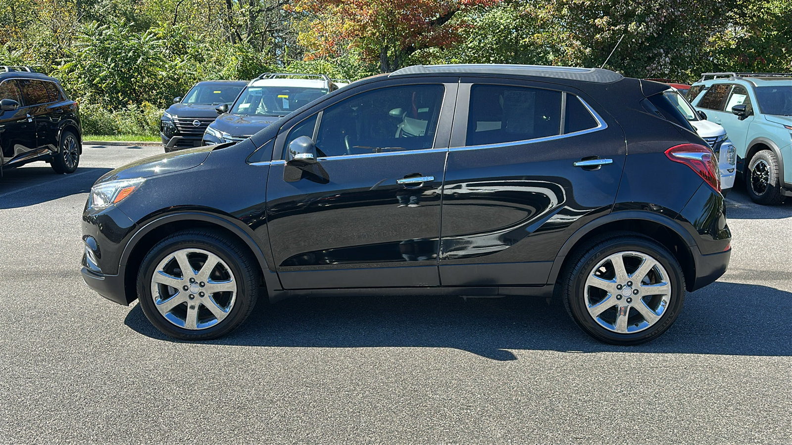 Used 2018 Buick Encore Premium w/ Experience Buick Package AWD/4WD image 28