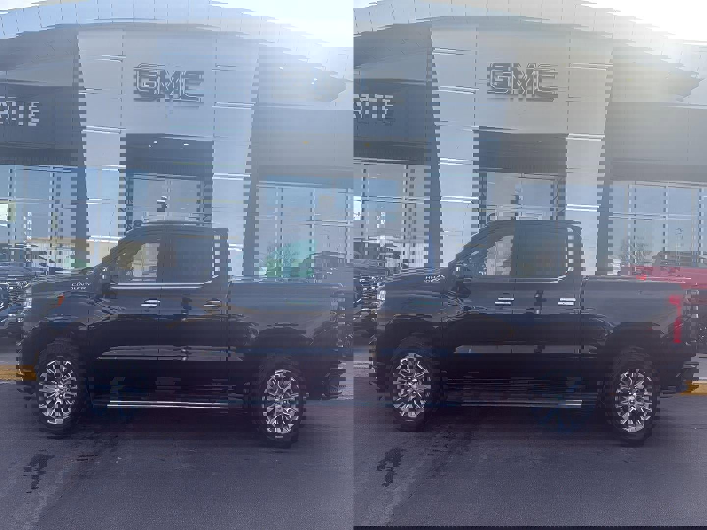 Used 2021 Chevrolet Silverado 1500 High Country w/ Safety Package II