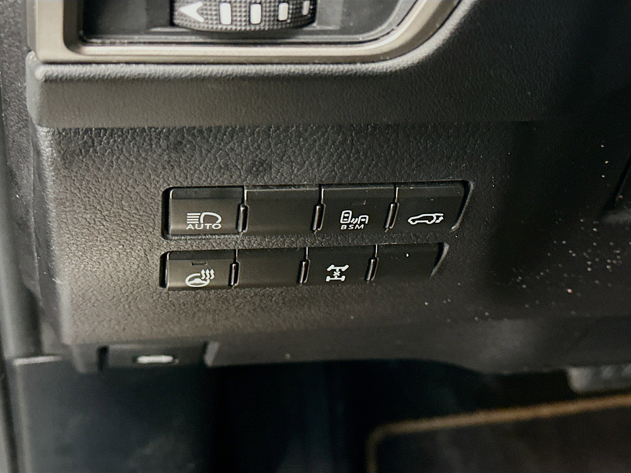 Used 2020 Lexus NX 300 AWD w/ Black Line Edition image 17