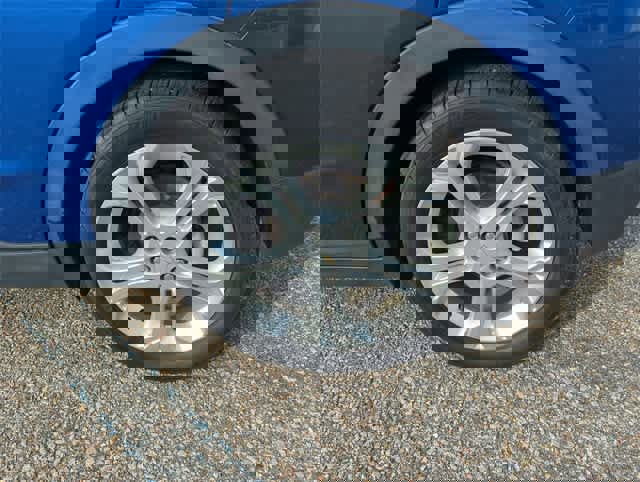 Used 2017 Chevrolet Bolt LT image 31