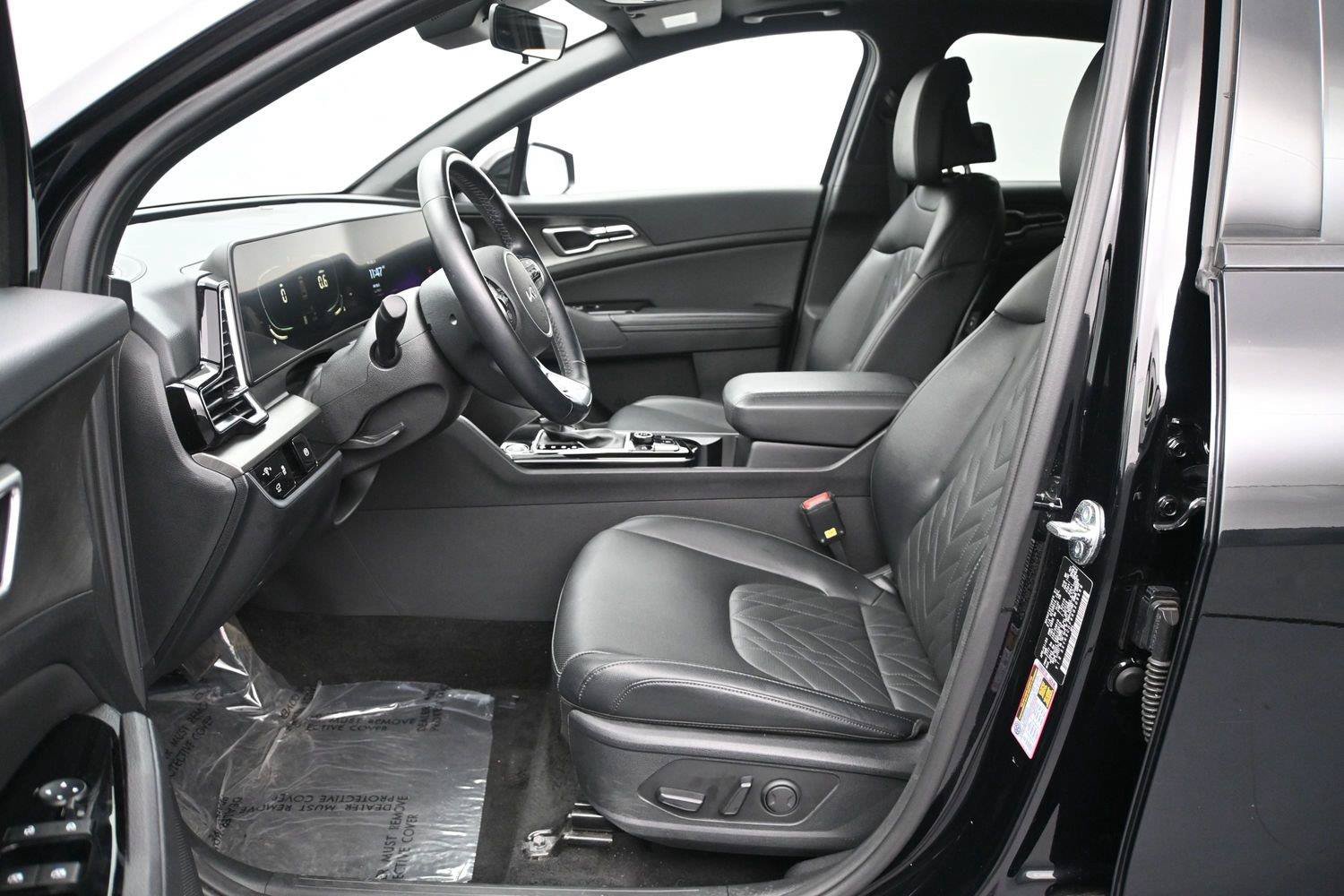 Used 2024 Kia Sportage X-Line w/ X-Line Premium Package AWD/4WD image 7