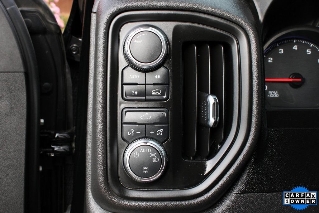 Used 2021 GMC Sierra 1500 4x4 Crew Cab w/ Sierra Value Package image 17