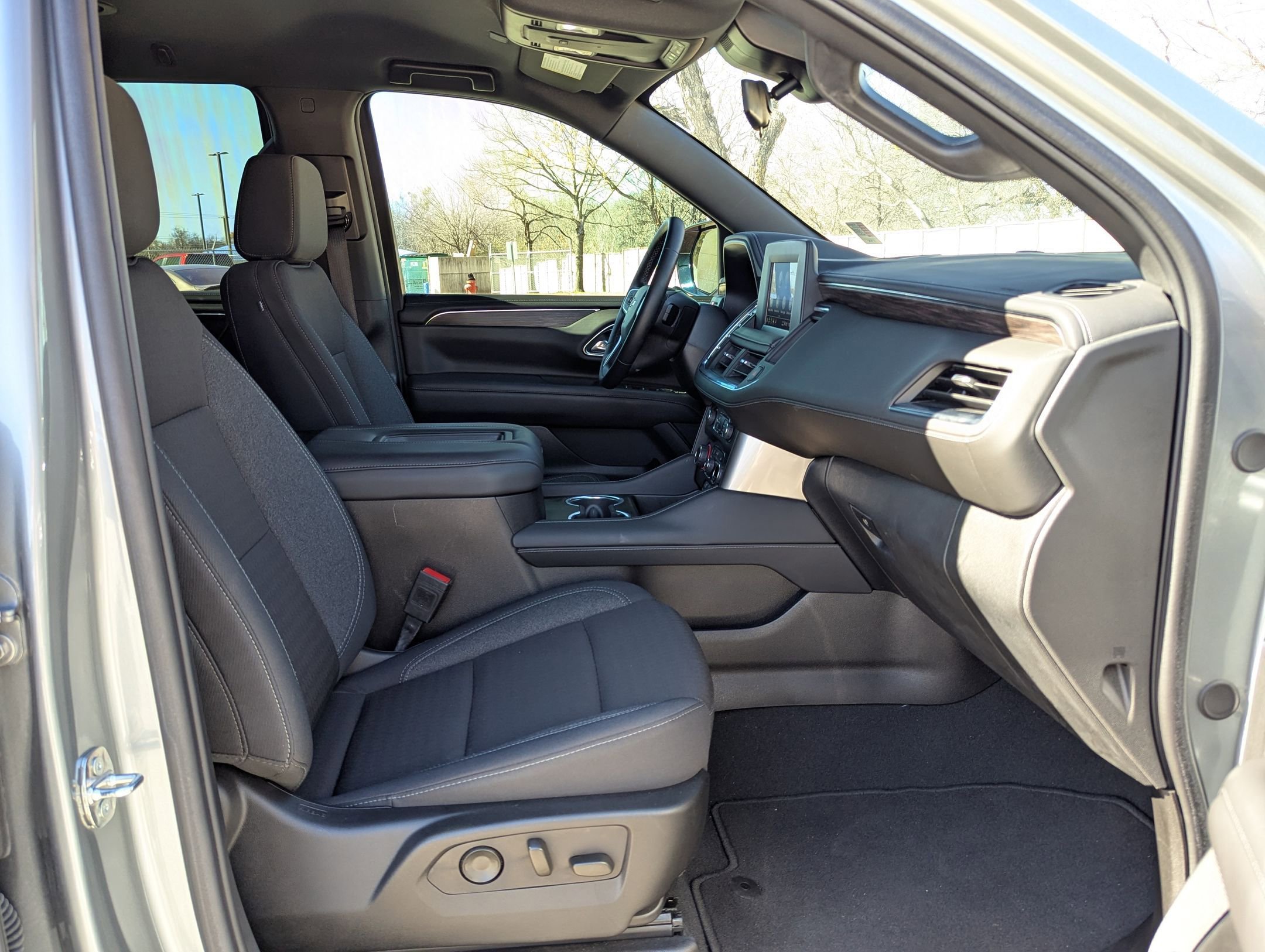 Used 2024 Chevrolet Tahoe LS w/ Driver Alert Package image 27