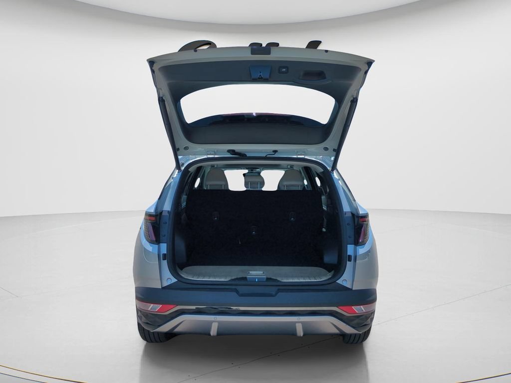 Certified 2022 Hyundai Tucson Limited AWD/4WD image 9