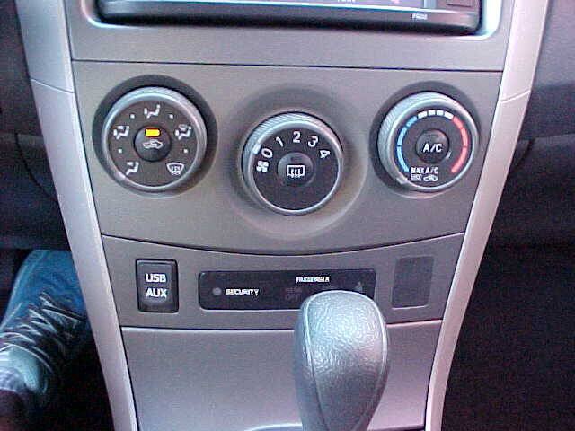 Used 2012 Toyota Corolla S FWD image 61