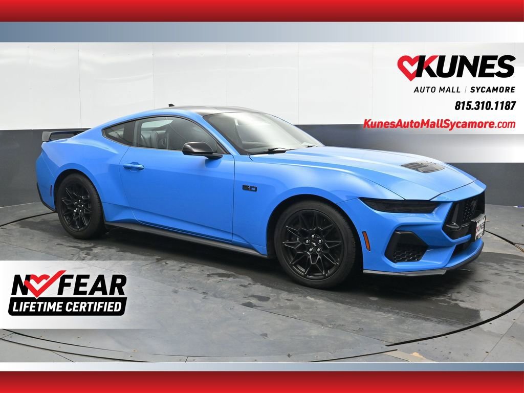 Used 2024 Ford Mustang GT Premium w/ GT Performance Package RWD image 1