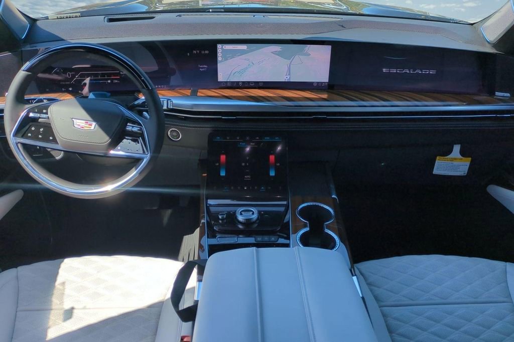 New 2026 Cadillac Escalade Platinum Sport w/ LPO, Floor Liner Package AWD/4WD image 11