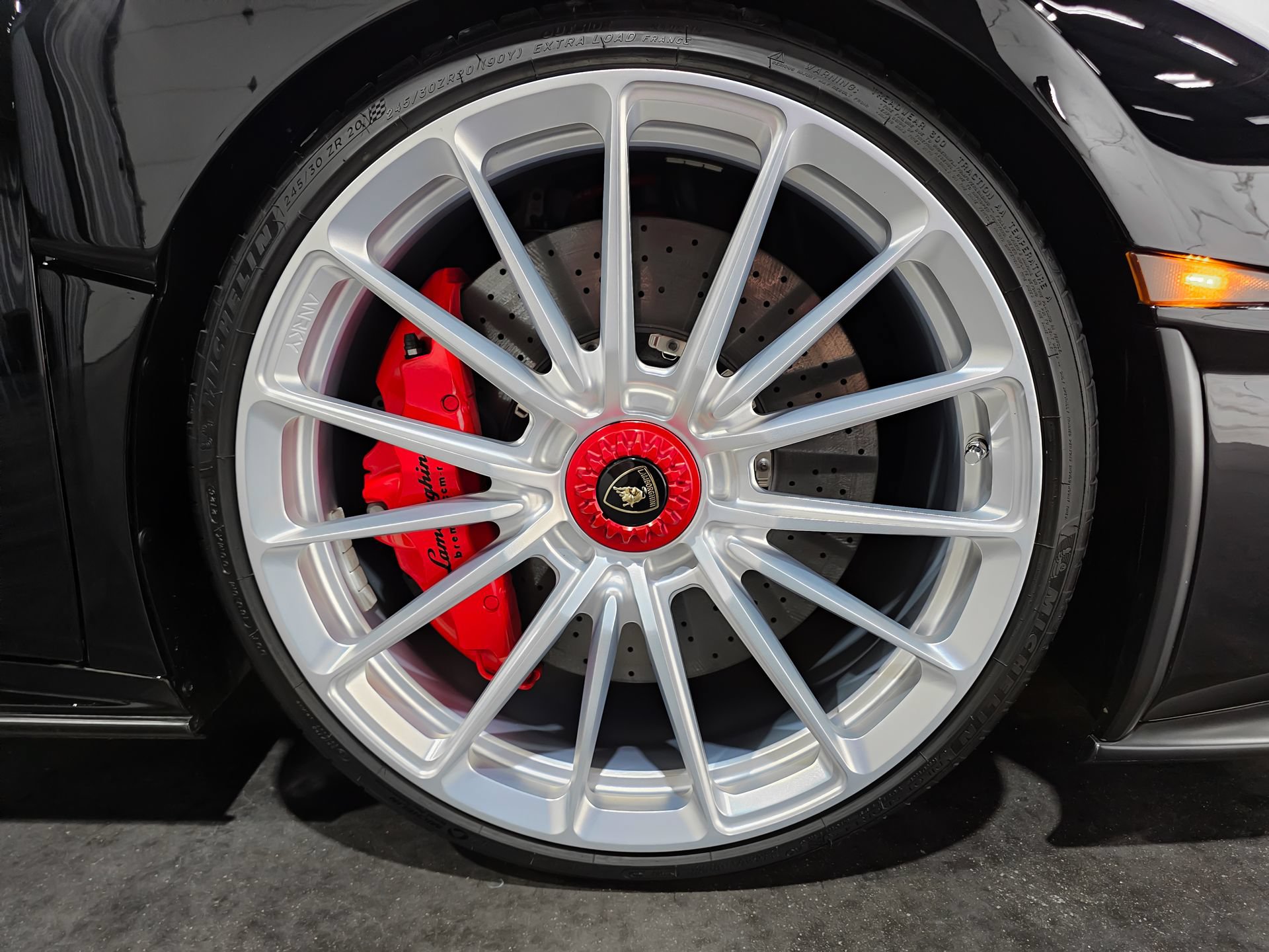 Used 2023 Lamborghini Huracan STO RWD image 65