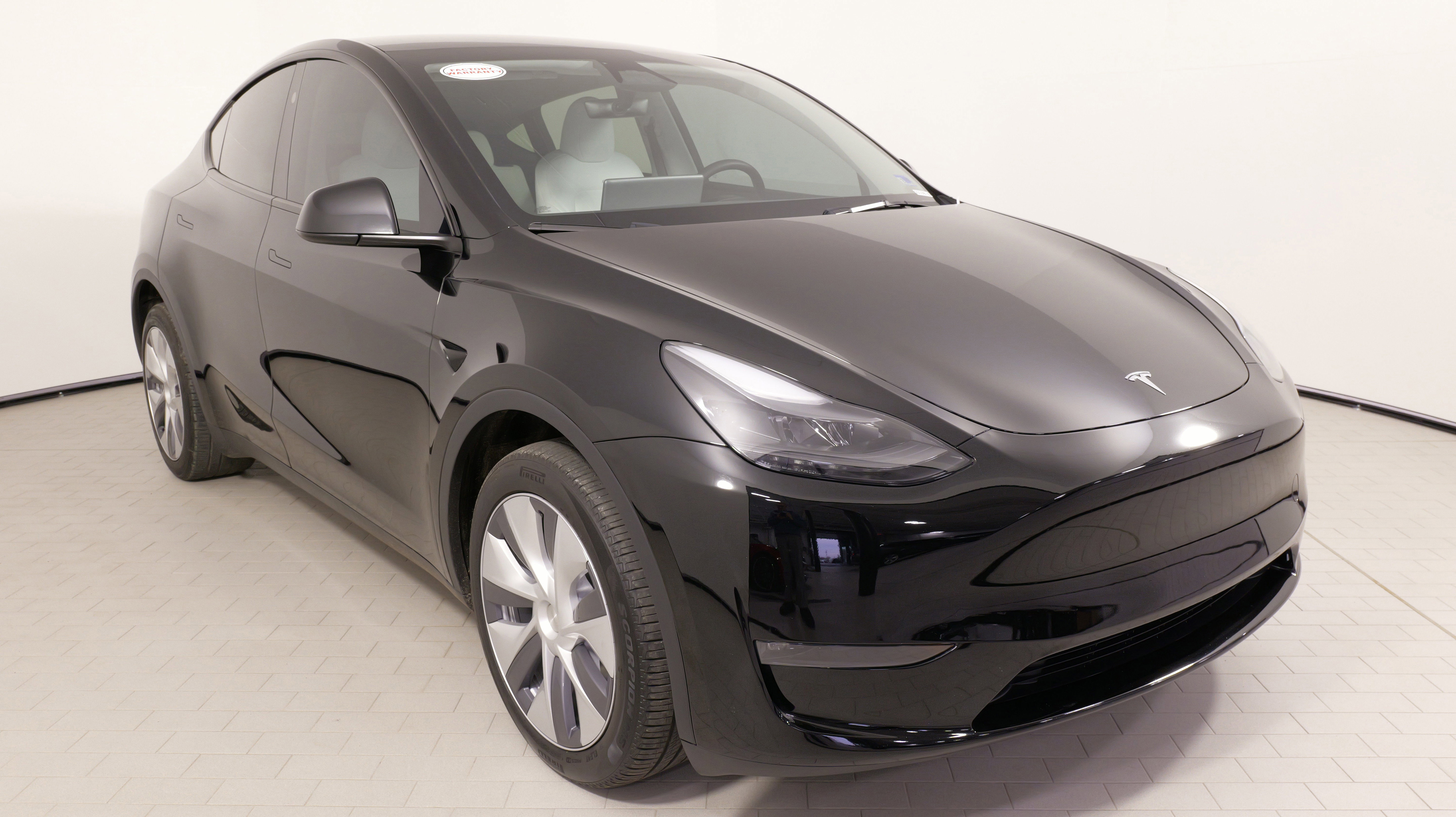 Used 2024 Tesla Model Y Long Range image 5