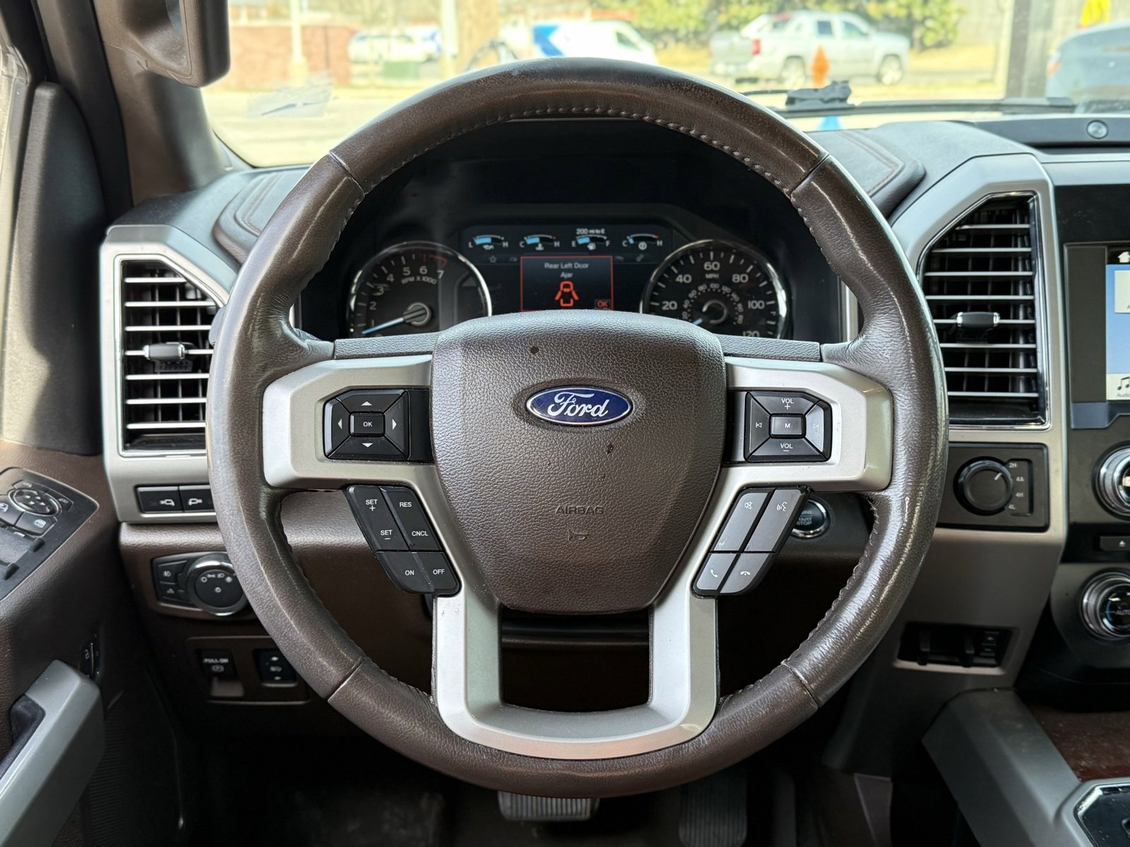 Used 2018 Ford F150 King Ranch image 18