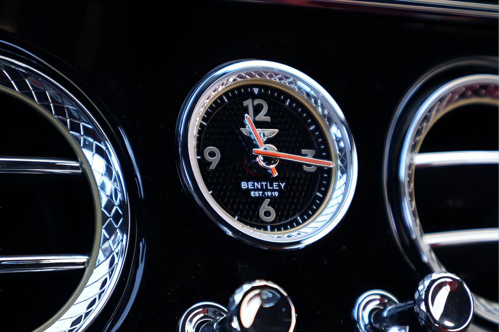 New 2026 Bentley Continental GTC image 32