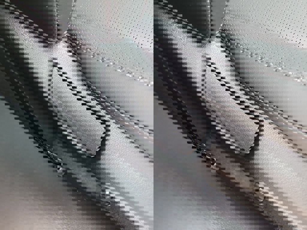 New 2026 Kia Sorento S image 9