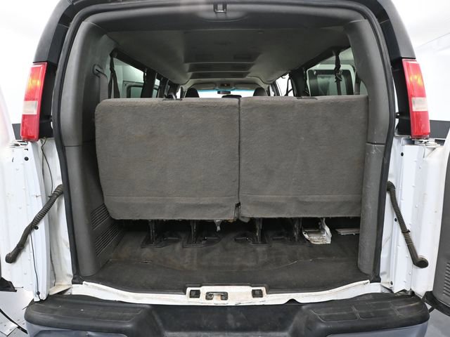 Used 2017 Chevrolet Express 3500 LT w/ LT Preferred Equipment Group image 28