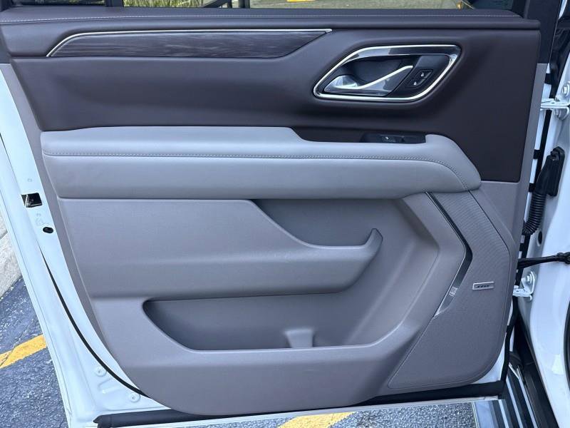 Used 2024 Chevrolet Suburban LT image 41