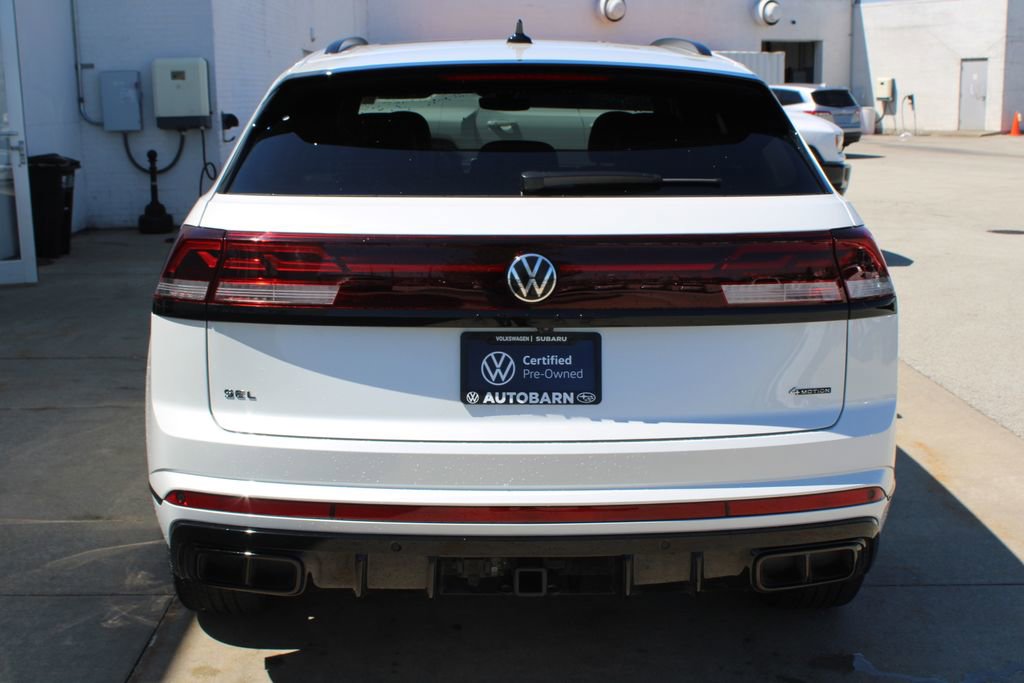 Certified 2025 Volkswagen Atlas Cross Sport SEL R-Line AWD/4WD image 5
