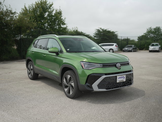 New 2025 Volkswagen Taos SE