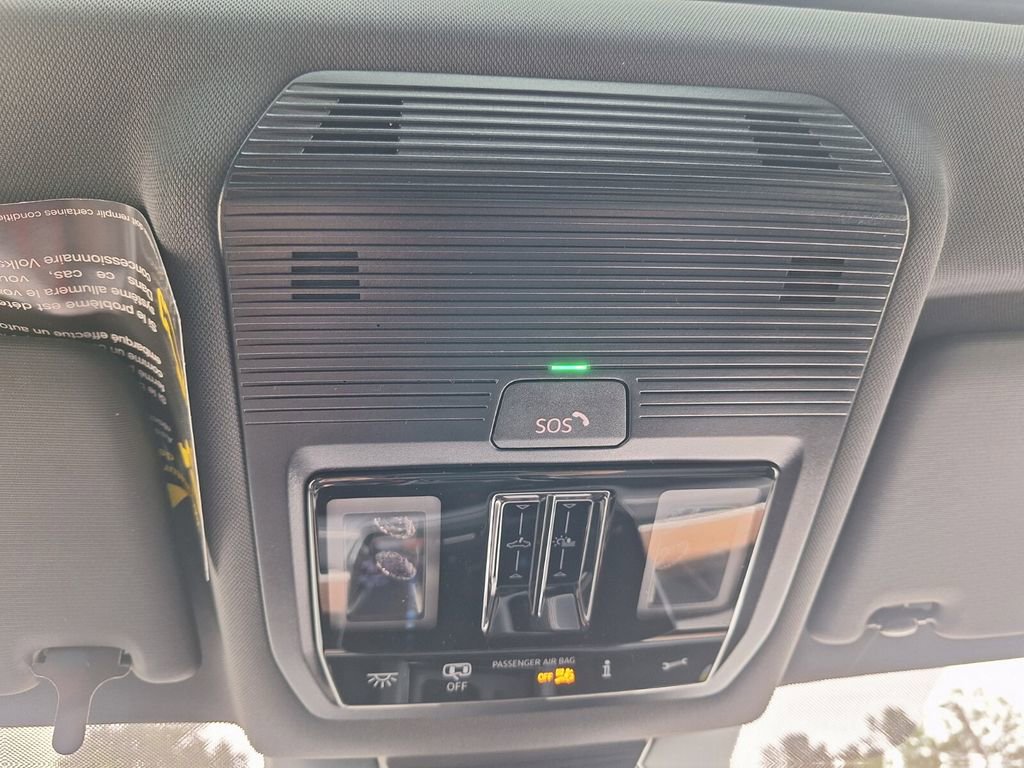 New 2026 Volkswagen Tiguan SEL R-Line image 18