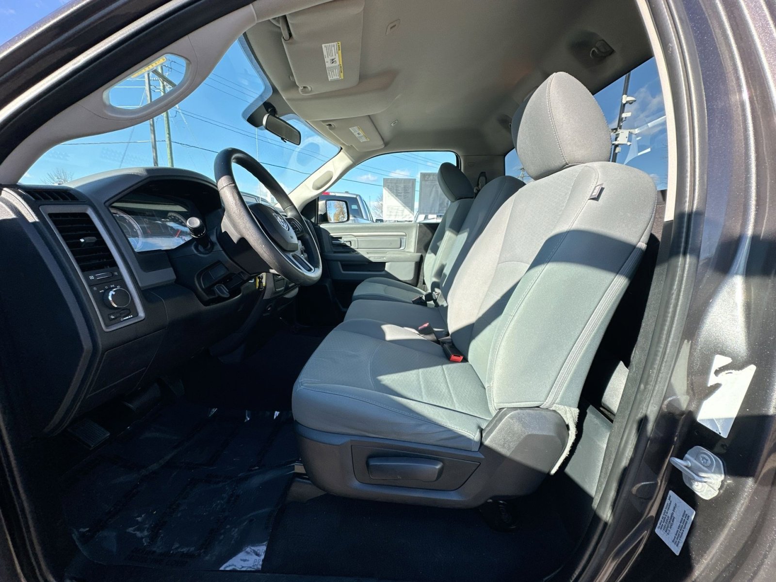 Used 2017 RAM 1500 Tradesman w/ Power & Remote Entry Group image 14