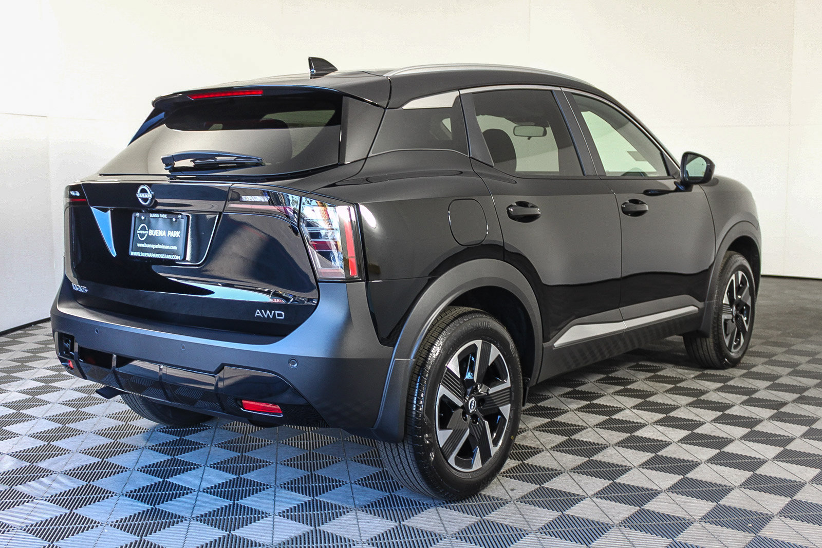 New 2026 Nissan Kicks SV w/ SV Premium Package AWD/4WD image 8