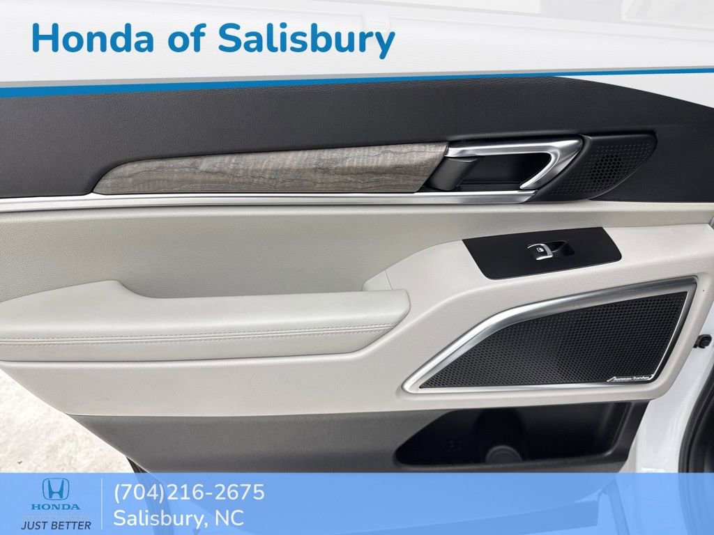 Used 2020 Kia Telluride SX image 16