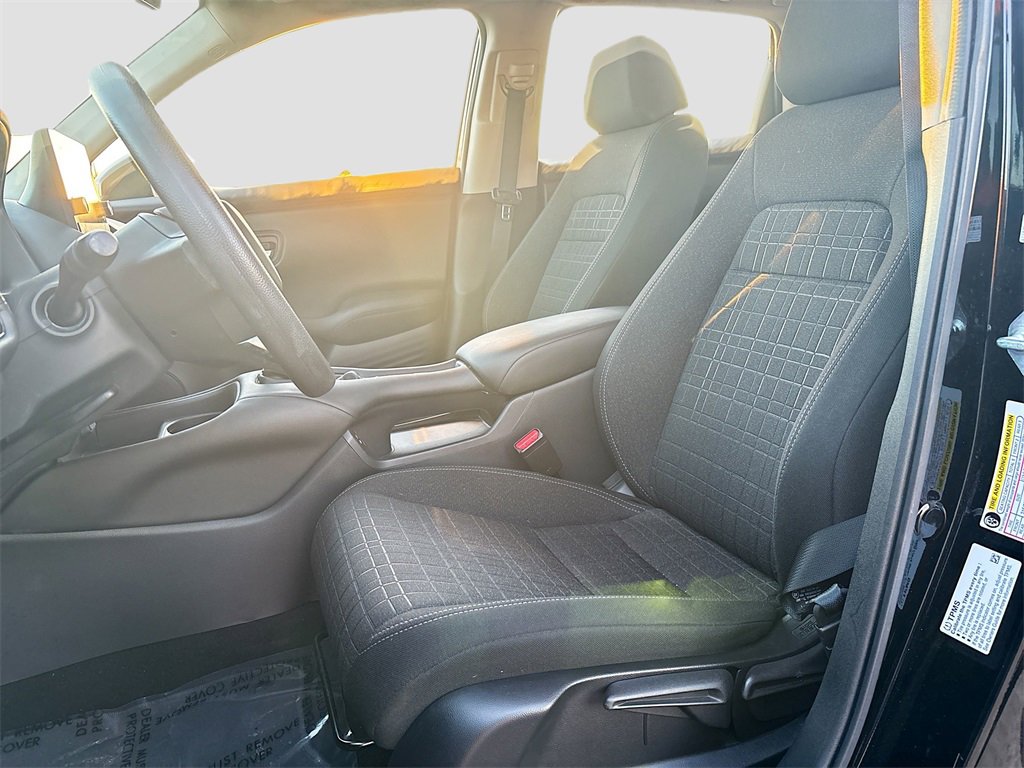 Used 2024 Honda HR-V LX image 19