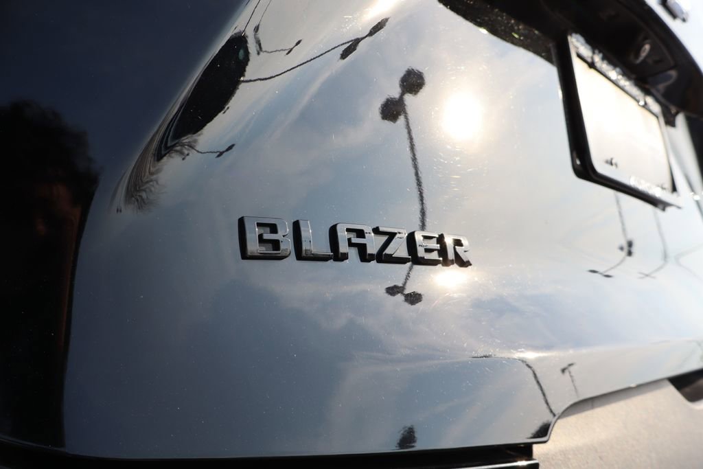 Used 2023 Chevrolet Blazer LT w/ Midnight/Sport Edition image 28