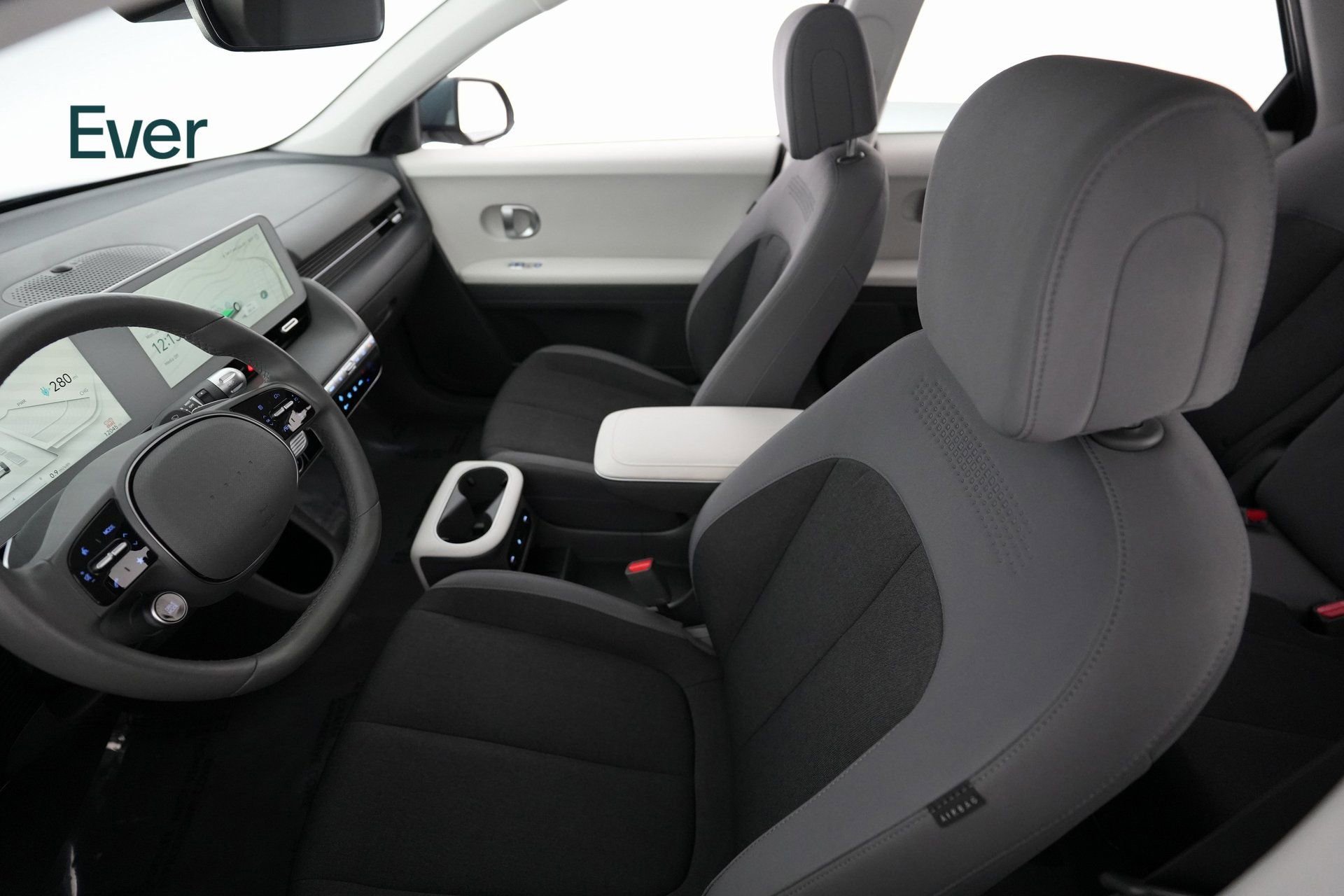 Used 2024 Hyundai Ioniq 5 SEL image 7