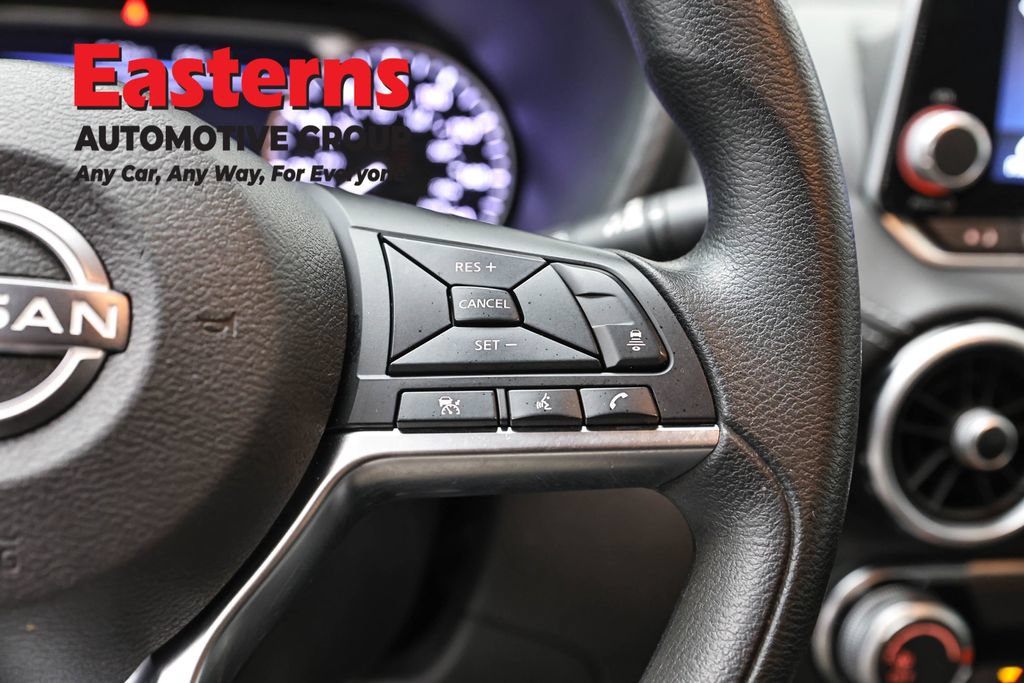 Used 2024 Nissan Sentra SV FWD image 16