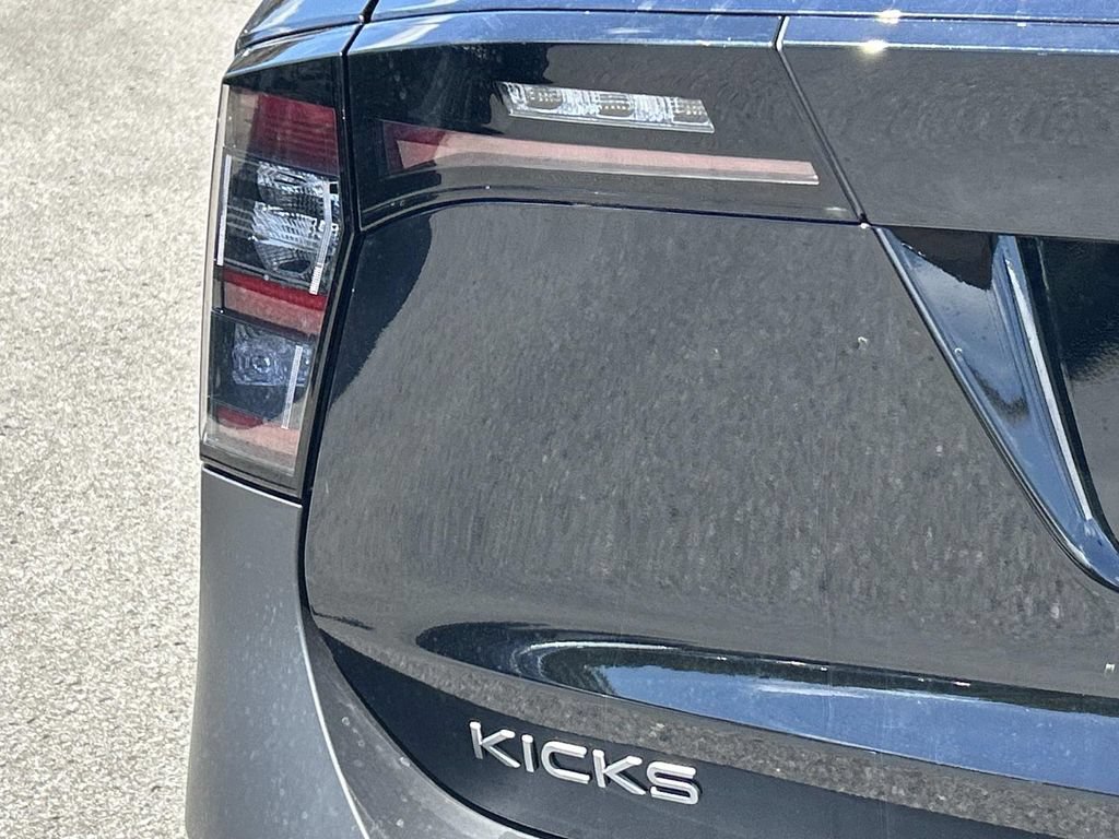 New 2026 Nissan Kicks SV w/ Cold Weather Package AWD/4WD image 12