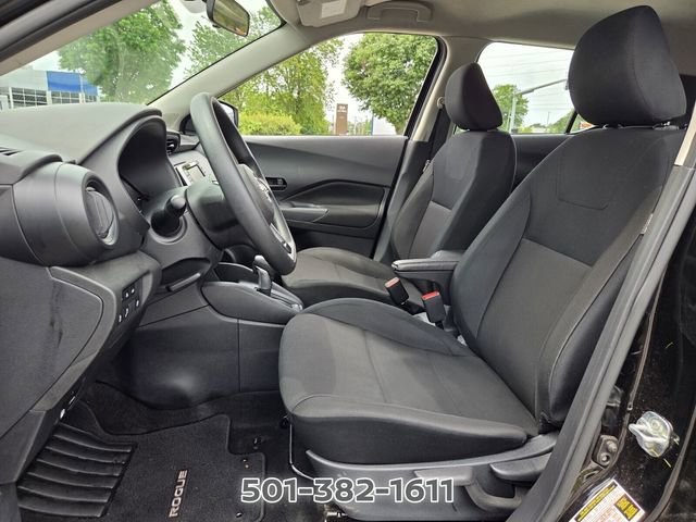 Certified 2025 Nissan Kicks Play S FWD image 9