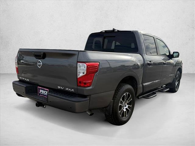 Used 2022 Nissan Titan SV w/ Accessory Utility Package image 5