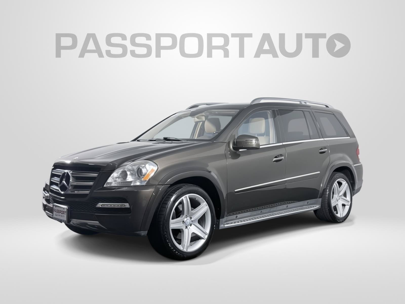 Used 2012 Mercedes-Benz GL 550 4MATIC video 1