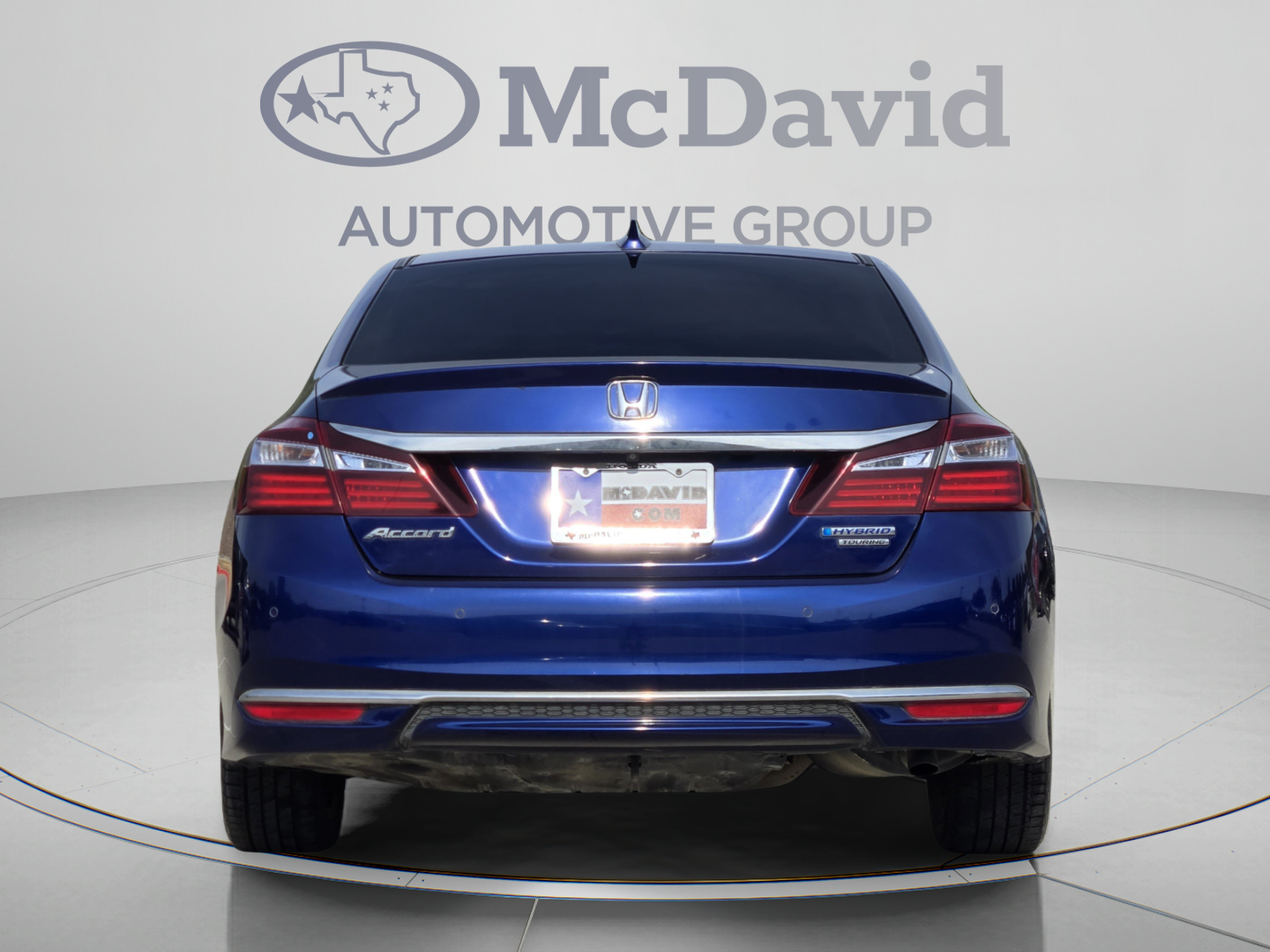Used 2017 Honda Accord Touring image 5