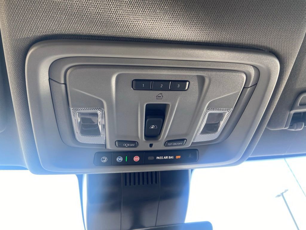 Used 2024 Chevrolet Silverado 1500 LTZ w/ Technology Package image 26