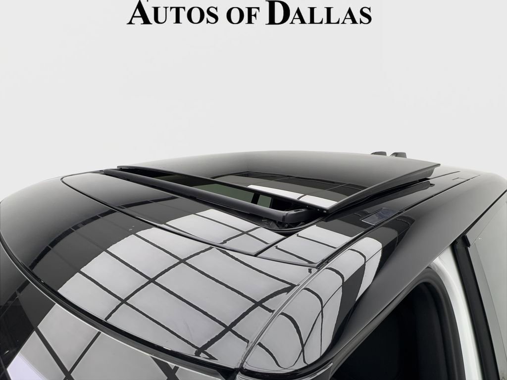 Used 2023 Land Rover Range Rover Long Wheelbase SE image 11