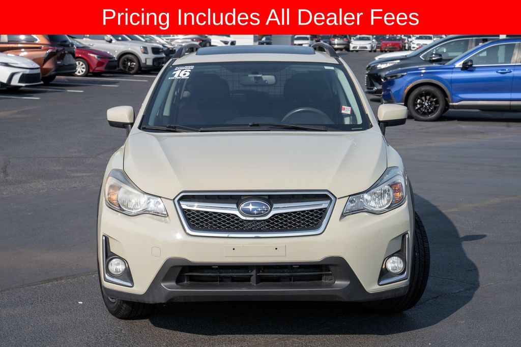 Used 2016 Subaru Crosstrek 2.0i Premium w/ Moonroof Package AWD/4WD image 2