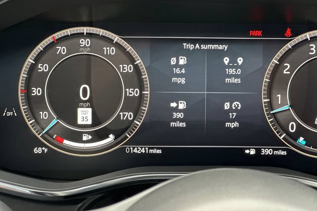Certified 2026 Jaguar F-PACE R-Dynamic S AWD/4WD image 27