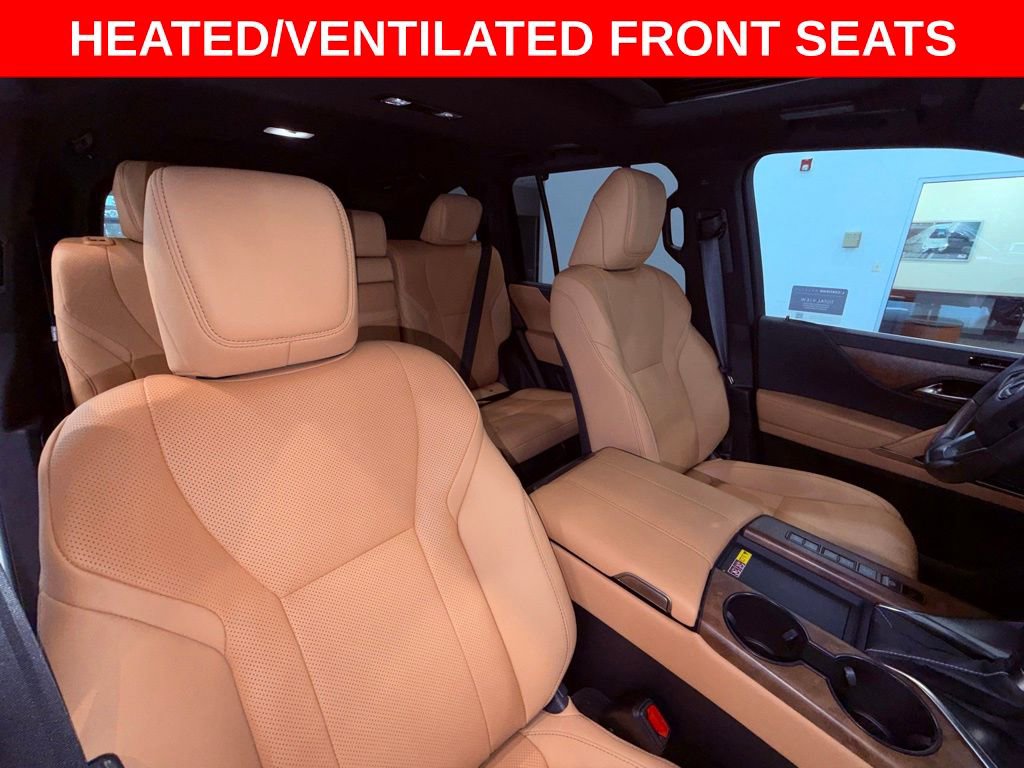 Certified 2026 Lexus LX 600 4WD w/ Luxury Package image 19
