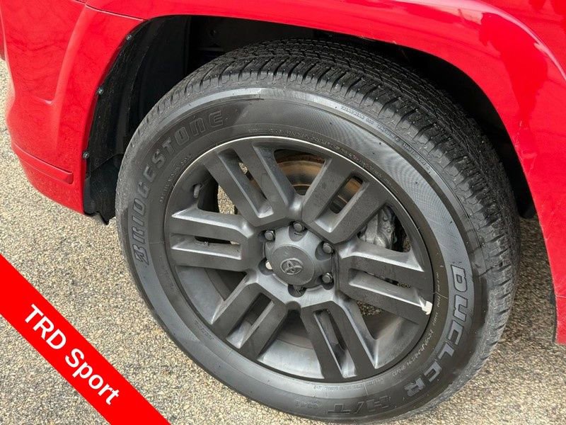 Used 2024 Toyota 4Runner TRD Sport AWD/4WD image 10