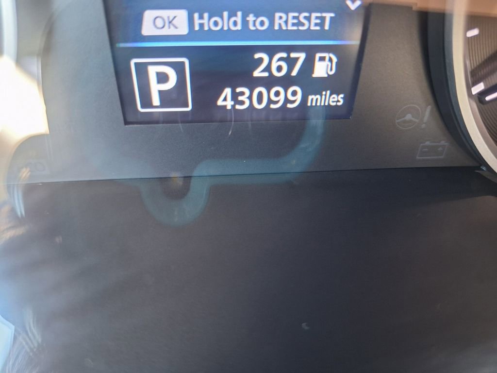 Used 2024 Nissan Sentra S image 19