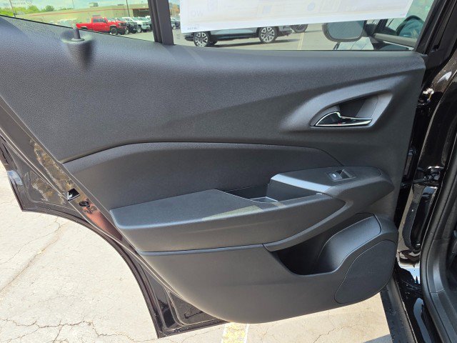 New 2026 Chevrolet Trax LT w/ Driver Confidence Package FWD image 20
