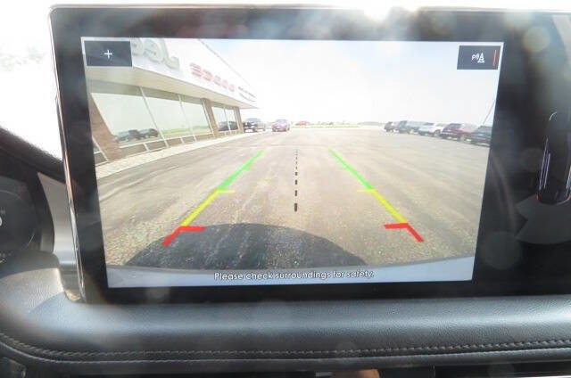 Used 2021 Lincoln Nautilus Reserve w/ Class II Trailer Tow Package image 25