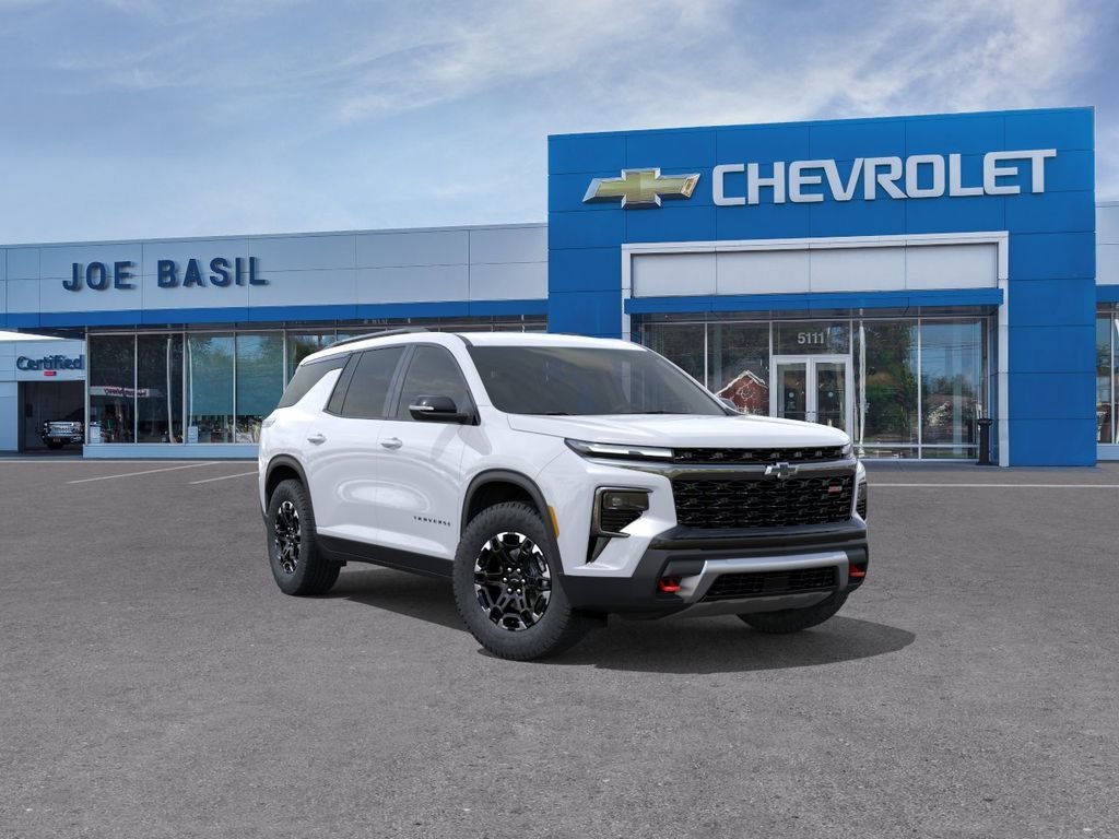 New 2027 Chevrolet Traverse Z71 w/ Driver Confidence Package